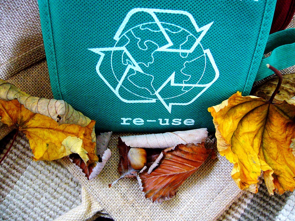 tratamento de resíduos agrega à meta de reciclagem